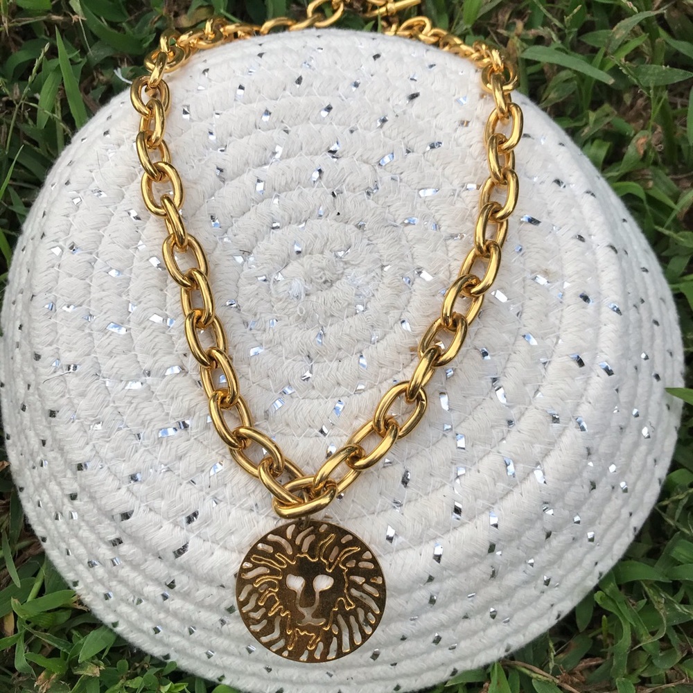 Vintage Anne Klein Lion Chunky Gold Necklace